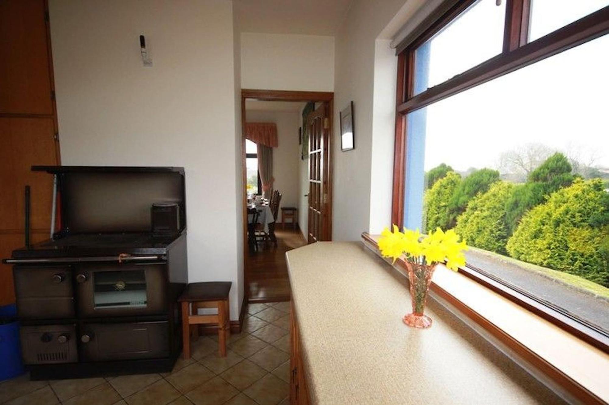 Pooreen House Inverin Esterno foto